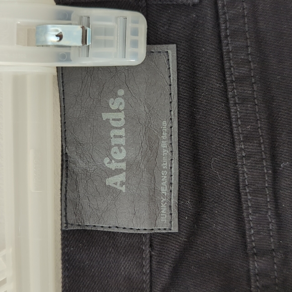 NEW Afends black jeans in 28 - Picture 4 of 6